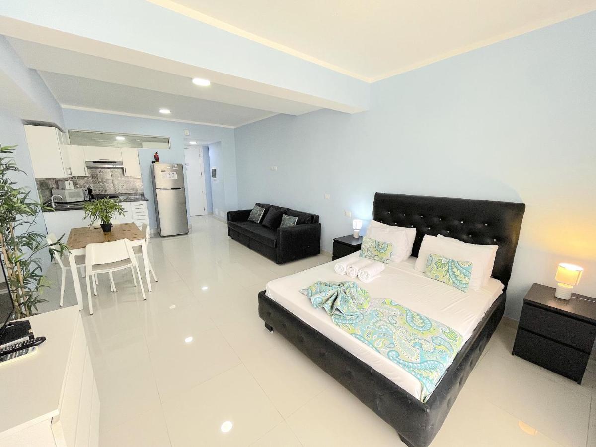 Rooftop Pool Ducassi Studio Suites Deluxe Hotel Beach Club & Spa Punta Cana Buitenkant foto